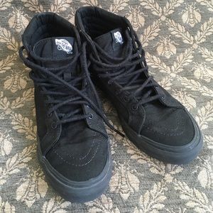 Vans SK8-Hi Slim Sz 7.5 women’s (euro 38) Black
